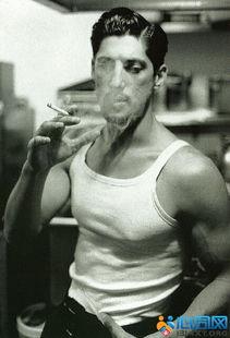 日韩帅气男优在线视频,在线视频中的魅力演绎