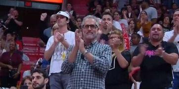 起立鼓掌在线视频,一场在线视频引发的共鸣盛宴